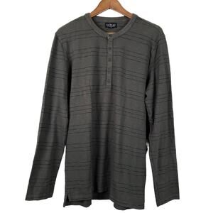 Velvet by Graham & Spencer Pullover Half Button - L